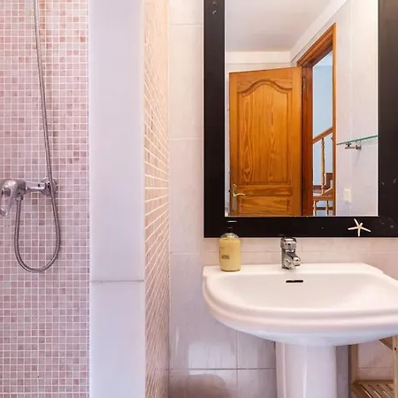 Holiday home Seamount, A Beautiful House Overlooking