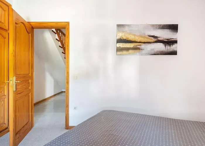 Vakantiehuis Seamount, A Beautiful House Overlooking