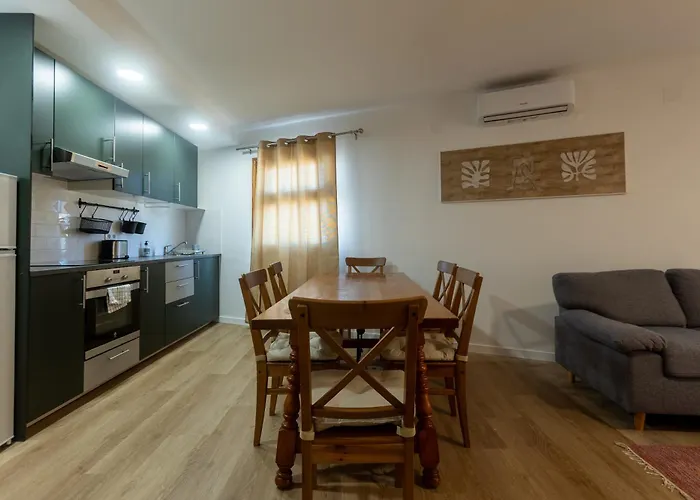 Vakantiehuis Seamount, A Beautiful House Overlooking Tamariu
